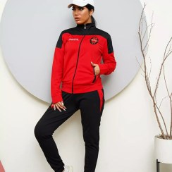 تصویر ست ورزشی زنانه گرمکن و شلوار تراکتور ۲۰۲۵ 