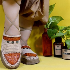 تصویر گیوه زنانه چرم دوزی کد ۷۲۸ 