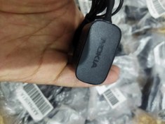 تصویر شارژ سوزنی نوکیا بسته 14 عددی 