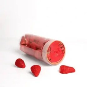 تصویر توت فرنگی خشک شده فریزری 