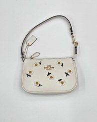 تصویر کیف دستی چرم بابونه کوچ - کرم گلدار Coach Nolita 19