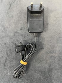 تصویر شارژر سونی اریکسون SONYERICSSON CHARGER فابریک و سرکارتنی در حد آک "اصالت کالا":"اصل" 