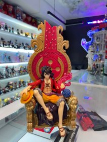 تصویر فیگور لوفی نشسته 2دست اضافه وان پیس One-Piece:Monkey D. Luffy 