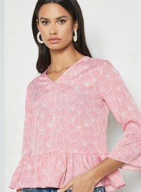 تصویر بلوز و‌نک صورتی با طرح‌های غیررسمی برند aila Casual Printed V-Neck Blouse Pink