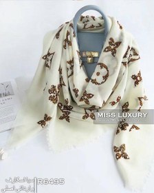 تصویر روسری نخی وارداتی قواره ۱۴۰ دور ریش 