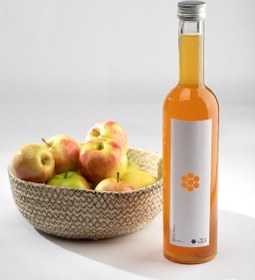 تصویر سرکه سیب خانگی 