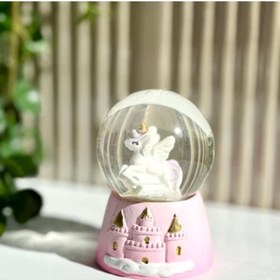 تصویر گوی اسب تک شاخ صورتی 