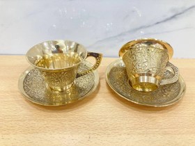 تصویر ست ۶ تایی فنجان نلبکی برنزی(برنجی) شیپوری طرح طاووس Bronze cup and saucer with peacock design