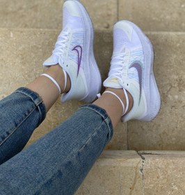 تصویر نایکی زوم وینفلو ۸ سفید سوسنی || Nike Zoom Winflo 8 - 3 Nike Zoom Winflo 8