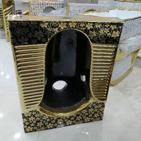 تصویر کاسه توالت مشکی طلایی 