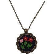 تصویر گردنبند گلدوزی نسیم گل 