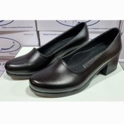 تصویر کفش طبی زنانه مدل شیما ساده پاشنه دار رنگ مشکی 