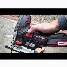 تصویر اره عمود بر شارژی پارکساید مدل PSSPA20.LI.C3 با دو باتری ۲۰ ولت براشلس 