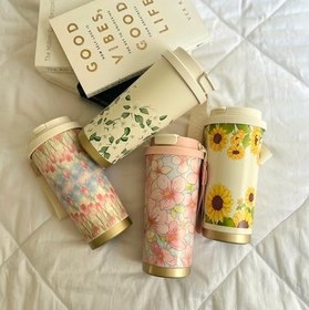 تصویر تراولماگ گلدار 