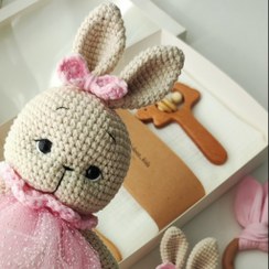 تصویر ست عروسک و جغجغه بافت خرگوش 