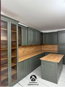 تصویر کابینت نئوکلاسیک سبز زیتونی مدل مارال قیمت بر اساس متر