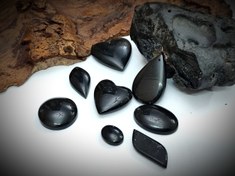 تصویر سنگ آبسیدین طبیعی 