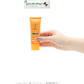 تصویر کرم ضد آفتاب SPF 50 پوست چرب اویدرم 40 میلی لیتر Eviderm Sunscreen Cream spf 50 For Oily Skin 40 ml