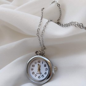 تصویر ساعت آویز گردنی 