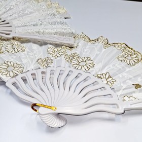 تصویر بادبزن اکلیلی سفید 