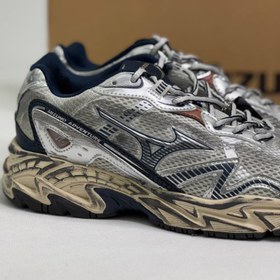 تصویر میزانو کاستوم 