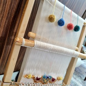 تصویر دار قالی کوچک 