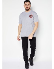 تصویر تی‌شرت گرافیکی آستین کوتاه یقه گرد مردانه، خاکستری برند marvel Men Crew Neck Short Sleeve Graphic T-Shirt, Grey