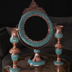 تصویر ست سه تکه لاله و آینه گرد مس فیروزه کوبی نیشابور قلم زنی شده و شبکه بری صنایع دستی سایروس 
