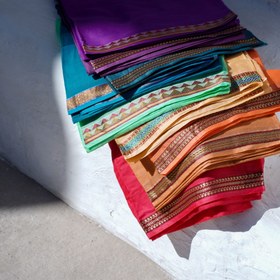 تصویر لیسی حاشیه دار 