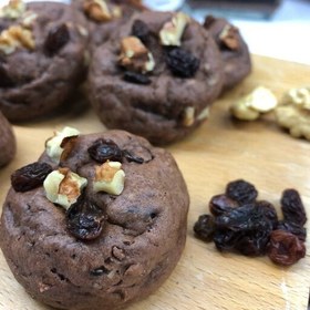 تصویر کوکی گردویی کشمشی 