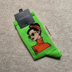 تصویر جوراب ساقدار فانتزی نخ پنبه طرح دختر 