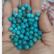 تصویر مهره سنگ فیروزه مصری سایز 6 سوراخ دار سنگ اصل طبیعی درجه یک گوی 