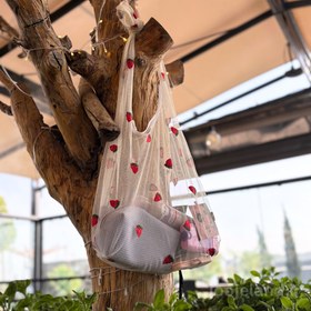 تصویر کیف توری Strawberry Charm 