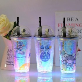 تصویر ماگ اسموتی چراغ دار 