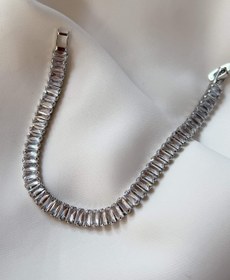 تصویر دستبندباگت - طلایی 