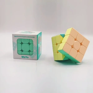 تصویر فروشگاه اسباب‌بازی فسقلی