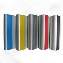 تصویر ترمز پله آلومینیومی تک کانال رویه لاستیکی کد T1-R 