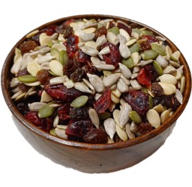 تصویر آجیل مخصوص سالاد 