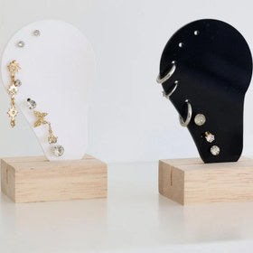 تصویر استند پیرسینگ نینا 