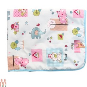 تصویر زیرانداز تعویض نوزاد سایز بزرگ پارچه ای 3 لایه آبی حیوانات newborn changing mat 