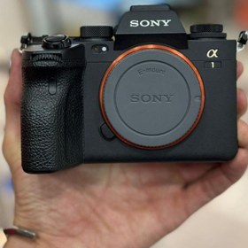 تصویر دوربین بدون آینه سونی Alpha a1 