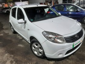 تصویر رنو ساندرو مدل 1395 ا Renault Sandero automatic Renault Sandero automatic