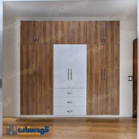 تصویر کمد دیواری لیون روشن 