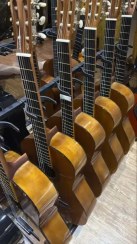 تصویر گیتار یاماها C40 چینی 2025 