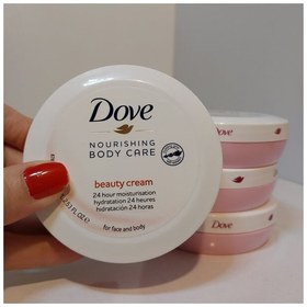 تصویر کرم مرطوب کننده و تغذیه کننده صورت و بدن داو Dove nourishing body care beauty cream for hand body