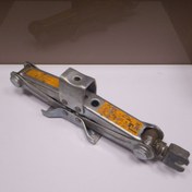 تصویر جک 1.5 تن سایز کوچک پیکاپ رونیز اصلی Nissan motor 