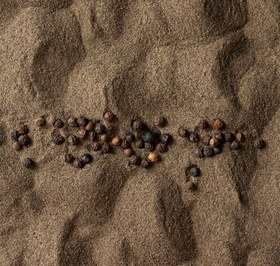 تصویر فلفل سیاه پودر 