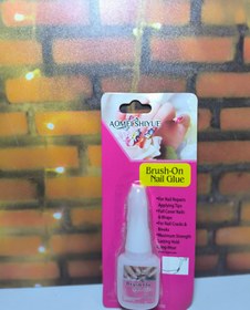 تصویر چسب ناخن مصنوعی لاکی 