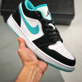 Jordan on sale 1 cyan