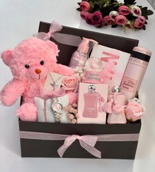 تصویر باکس هدیه ساعت و عروسک و اکسسوری زنانه و دخترانه 